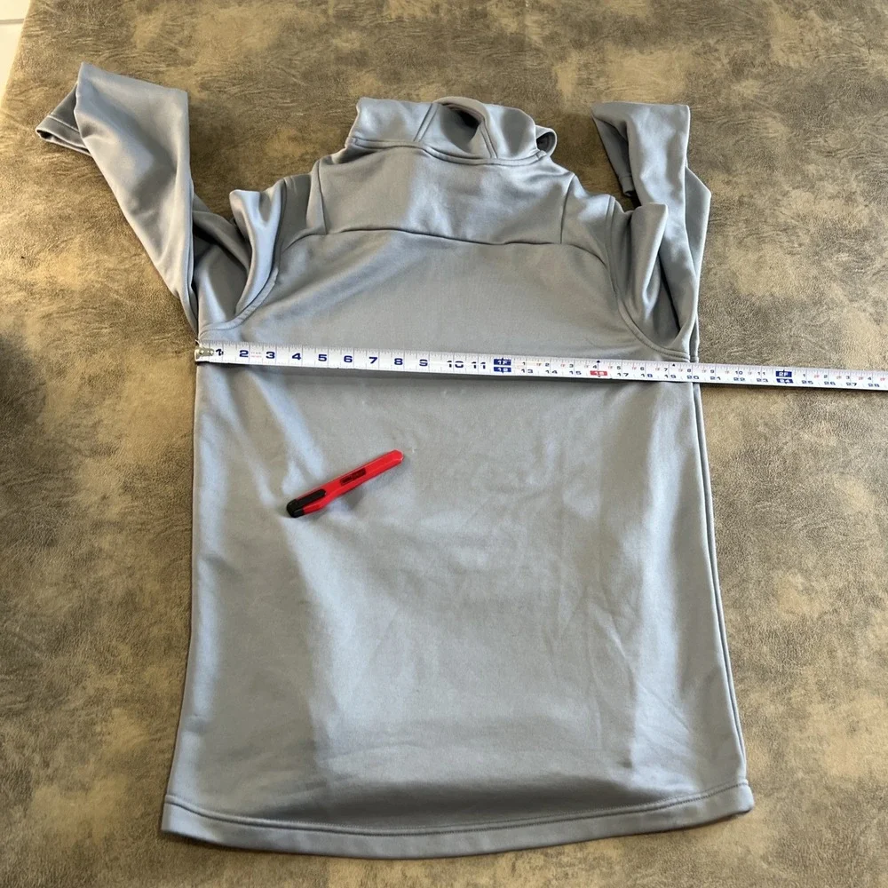 Under Armour Hoodie Men's Size M Gray Freedom Banner Fitted‎ *SEE FLAW*